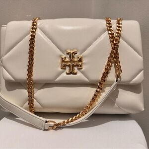 Tory Burch Cream Quilted Shoulder Bag with Gold Chain